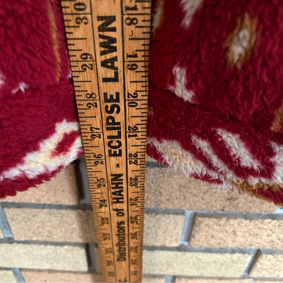 B.O.G. Collective Melrose Jacket in Garnet Gold Sherpa Teddy Full Zip Size M NWT - Picture 8 of 9